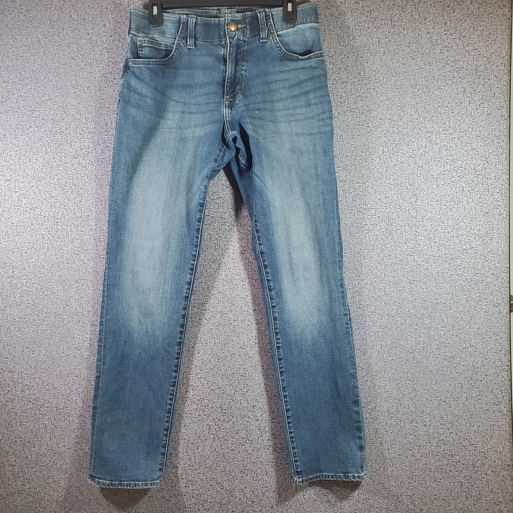Lee Extreme Motion Men's Straight Tapered Fit Blue Jeans 30x32